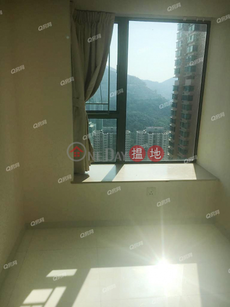 Property Search Hong Kong | OneDay | Residential | Rental Listings | Tower 8 Island Resort | 3 bedroom High Floor Flat for Rent