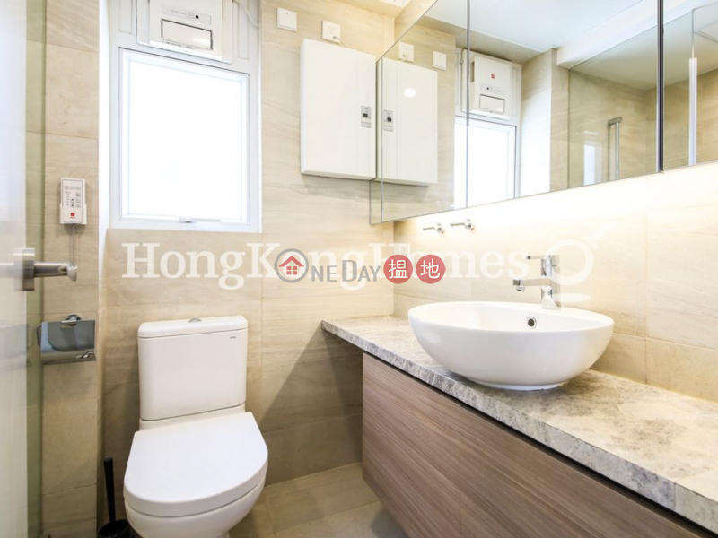 3 Bedroom Family Unit for Rent at Block A Coral Court, 116-126 Tin Hau Temple Road | Eastern District Hong Kong | Rental | HK$ 52,000/ month