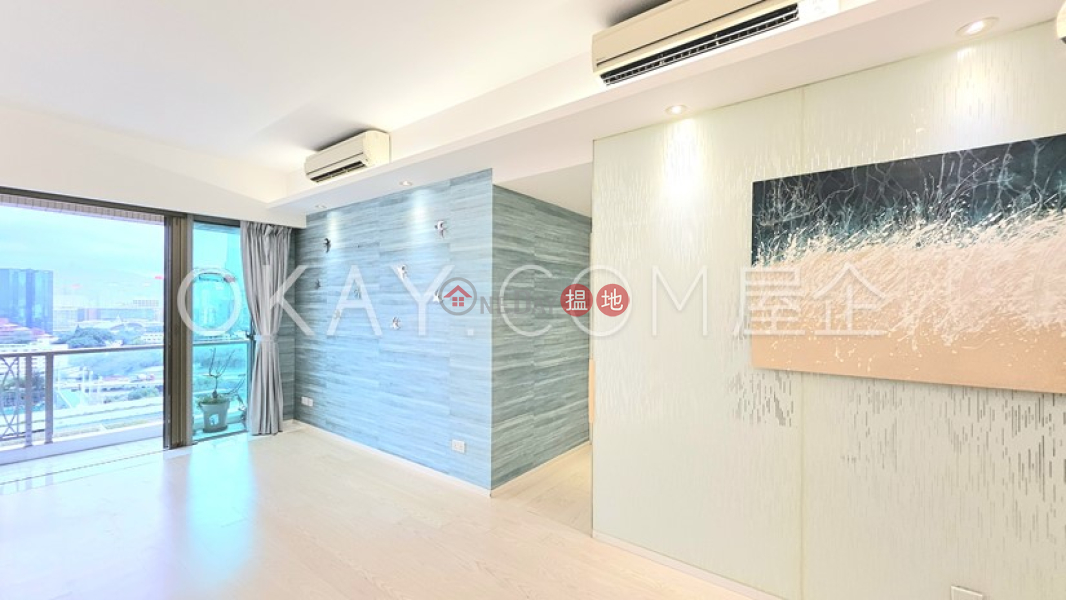 Unique 3 bedroom with balcony | For Sale, Parc Palais Block 1-3, 6, 8-9 君頤峰 1-3座, 6座, 8-9座 Sales Listings | Yau Tsim Mong (OKAY-S736192)