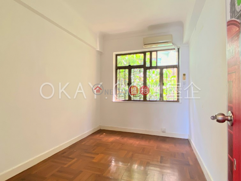 Popular 3 bedroom with balcony | Rental, 38B Kennedy Road 堅尼地道38B號 Rental Listings | Central District (OKAY-R28687)