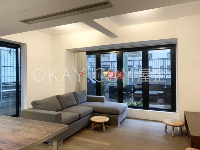 HK$ 38,000/ month | GOA Building Western District, Gorgeous 1 bedroom with terrace | Rental