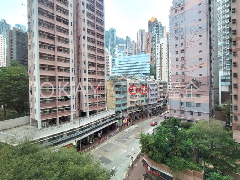 Property Search Hong Kong | OneDay | Residential Sales Listings, Cozy 2 bedroom in Sheung Wan | For Sale