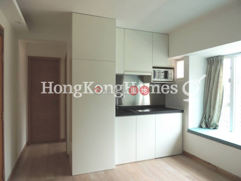 2 Bedroom Unit for Rent at Dawning Height | 80 Staunton Street | Central District Hong Kong | Rental HK$ 21,000/ month