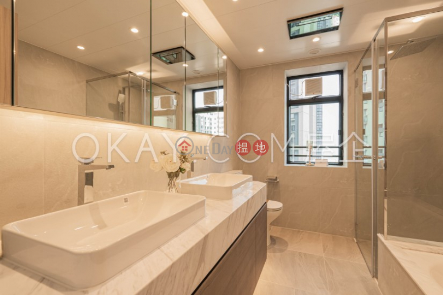Lovely 3 bedroom with balcony & parking | Rental 17-23 Old Peak Road | Central District Hong Kong, Rental, HK$ 96,000/ month