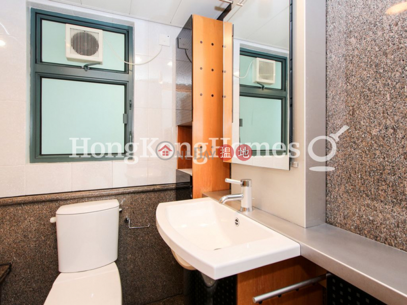 HK$ 49,000/ month 80 Robinson Road Western District | 3 Bedroom Family Unit for Rent at 80 Robinson Road