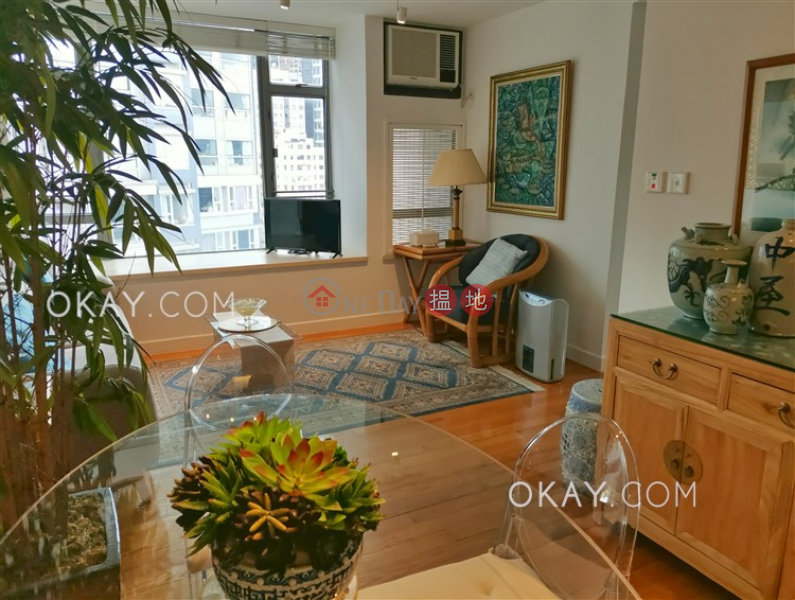 Property Search Hong Kong | OneDay | Residential Sales Listings | Nicely kept 2 bedroom on high floor with rooftop | For Sale