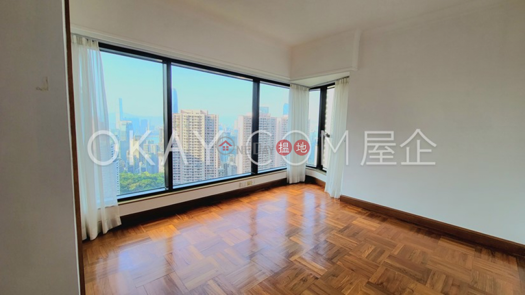 Rare 4 bedroom with parking | Rental, May Tower 2 May Tower 2 Rental Listings | Central District (OKAY-R12924)