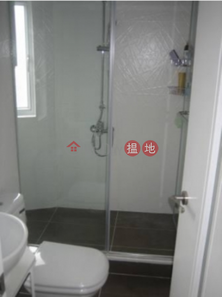 1 Bed Flat for Sale in Soho, Winly Building 永利大廈 Sales Listings | Central District (EVHK45615)