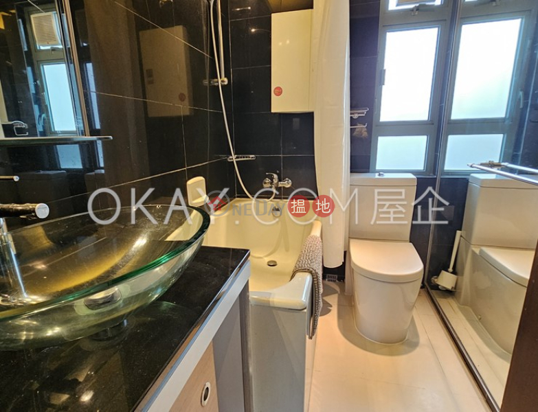 Charming 3 bedroom with balcony | Rental 50A-C Tai Hang Road | Wan Chai District Hong Kong Rental HK$ 39,000/ month