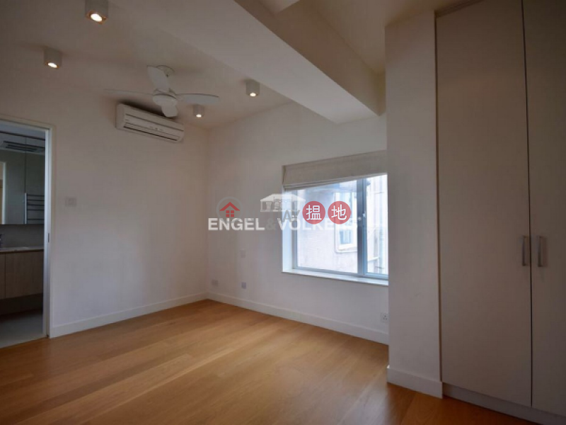 Property Search Hong Kong | OneDay | Residential | Sales Listings 2 Bedroom Flat for Sale in Shek Tong Tsui