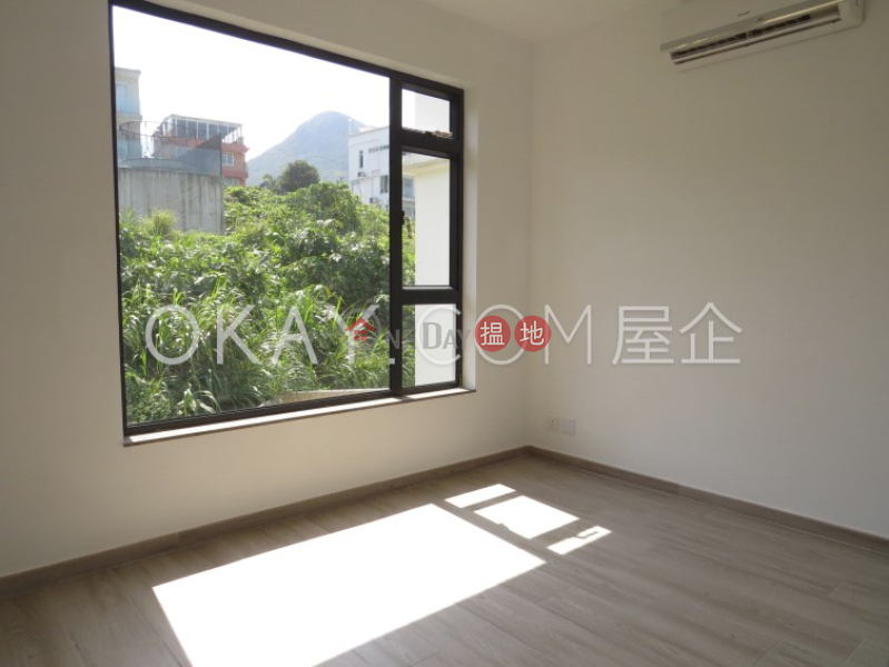 HK$ 70,000/ month Lobster Bay Villa, Sai Kung Unique house with sea views, rooftop & terrace | Rental
