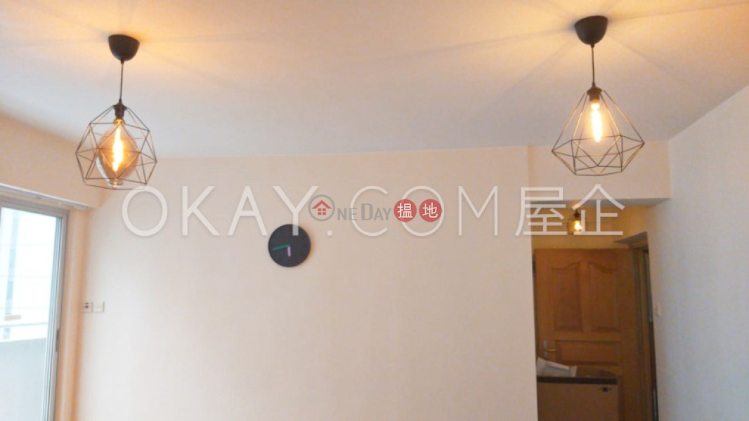 3房2廁,極高層嘉輝大廈出售單位|嘉輝大廈(Garfield Mansion)出售樓盤 (OKAY-S72889)