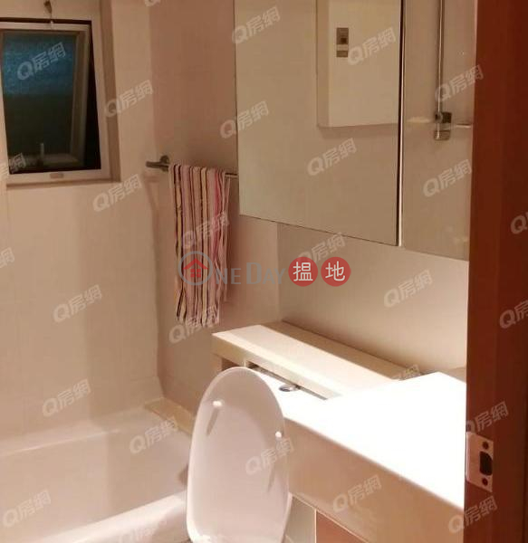 Property Search Hong Kong | OneDay | Residential | Sales Listings Tower 8 Phase 2 Metro Harbour View | 2 bedroom High Floor Flat for Sale