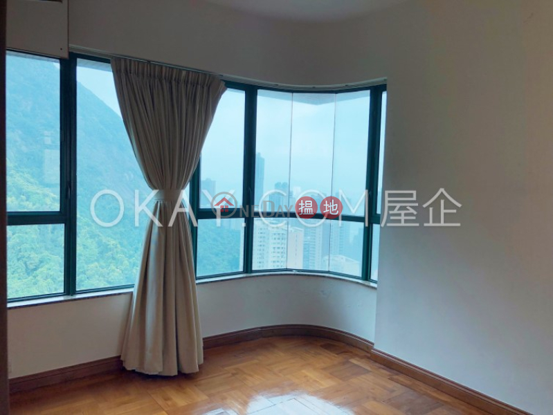 HK$ 65,000/ 月|曉峰閣中區|3房2廁,實用率高,極高層,星級會所曉峰閣出租單位