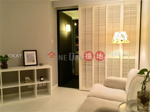 Tasteful 2 bedroom with balcony | For Sale | Heng Fa Chuen 杏花邨 _0