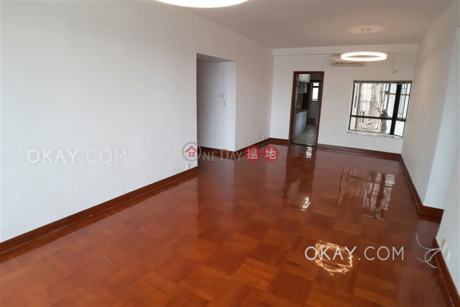 Unique 4 bedroom with balcony & parking | Rental | Beverly Hill 比華利山 Rental Listings