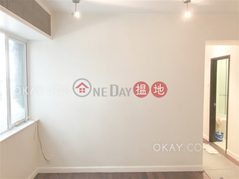 Lovely 2 bedroom with balcony & parking | For Sale | Garfield Mansion 嘉輝大廈 _0