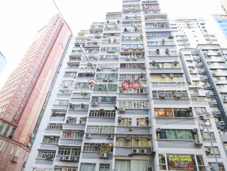 Property Search Hong Kong | OneDay | Residential | Rental Listings | Tasteful 3 bedroom in Wan Chai | Rental