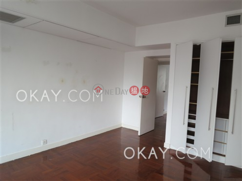 Efficient 5 bedroom with balcony & parking | Rental | Estoril Court Block 3 愛都大廈3座 Rental Listings