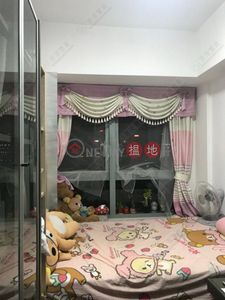 Three bedrooms, one suite, and one study in The Harbourside | The Harbourside Tower 3 君臨天下3座 Sales Listings