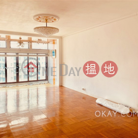 2房2廁,實用率高,連車位,露台《康苑出售單位》 | 康苑 Cliffview Mansions _0