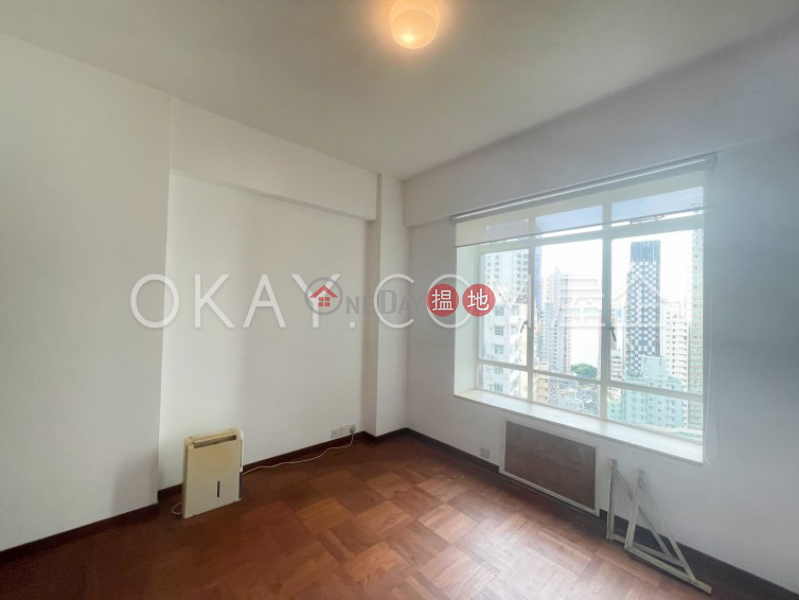 HK$ 46,135/ month | 10-16 Pokfield Road Western District | Tasteful 3 bedroom with balcony & parking | Rental
