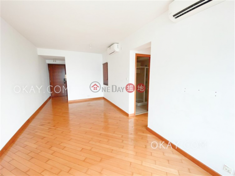 Rare 2 bedroom on high floor | Rental, Sorrento Phase 1 Block 6 擎天半島1期6座 Rental Listings | Yau Tsim Mong (OKAY-R79425)