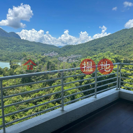 Spacious Townhouse in Popular Location, Floral Villas 早禾居 | Sai Kung (SK2755)_0