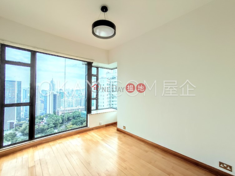 HK$ 75,000/ month, Fairlane Tower | Central District | Lovely 3 bedroom on high floor | Rental
