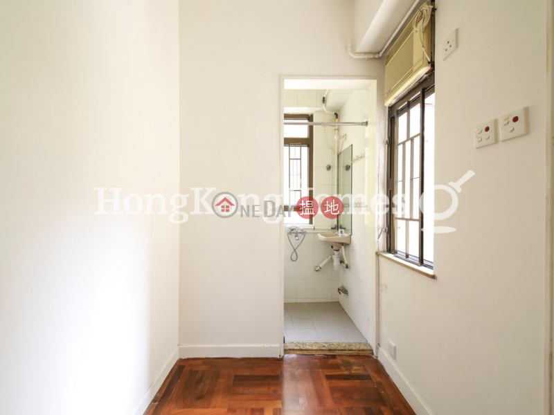 3 Bedroom Family Unit for Rent at 47-49 Blue Pool Road | 47-49 Blue Pool Road 藍塘道47-49號 Rental Listings