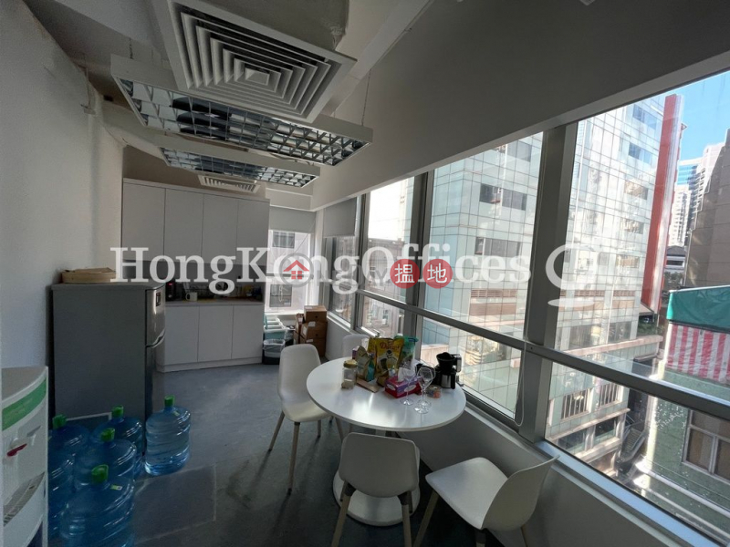 HK$ 50,400/ month | Onfem Tower (LFK 29),Central District | Office Unit for Rent at Onfem Tower