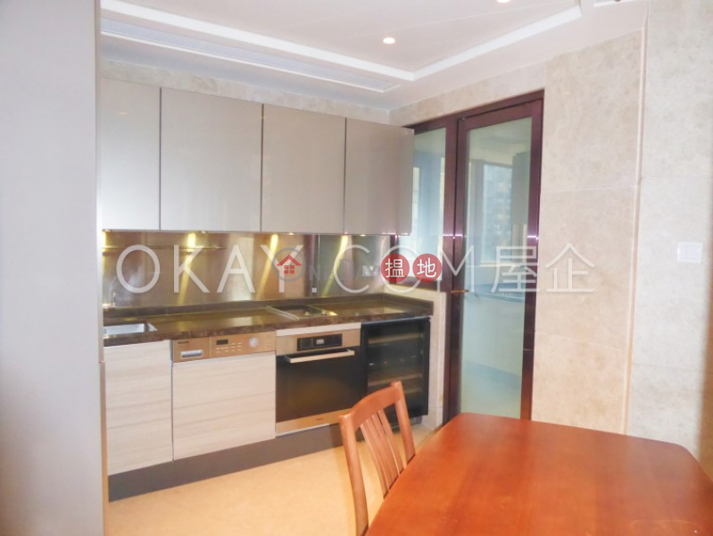 Luxurious 3 bedroom with balcony | For Sale 37 Cadogan Street | Western District, Hong Kong Sales | HK$ 32M