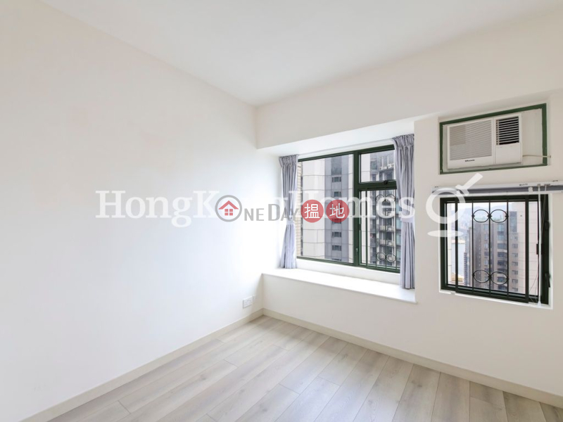 Property Search Hong Kong | OneDay | Residential | Rental Listings | 3 Bedroom Family Unit for Rent at Robinson Place