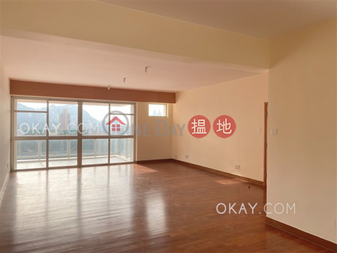 Efficient 3 bedroom with balcony & parking | Rental | Aurizon Quarters 金雲閣 _0
