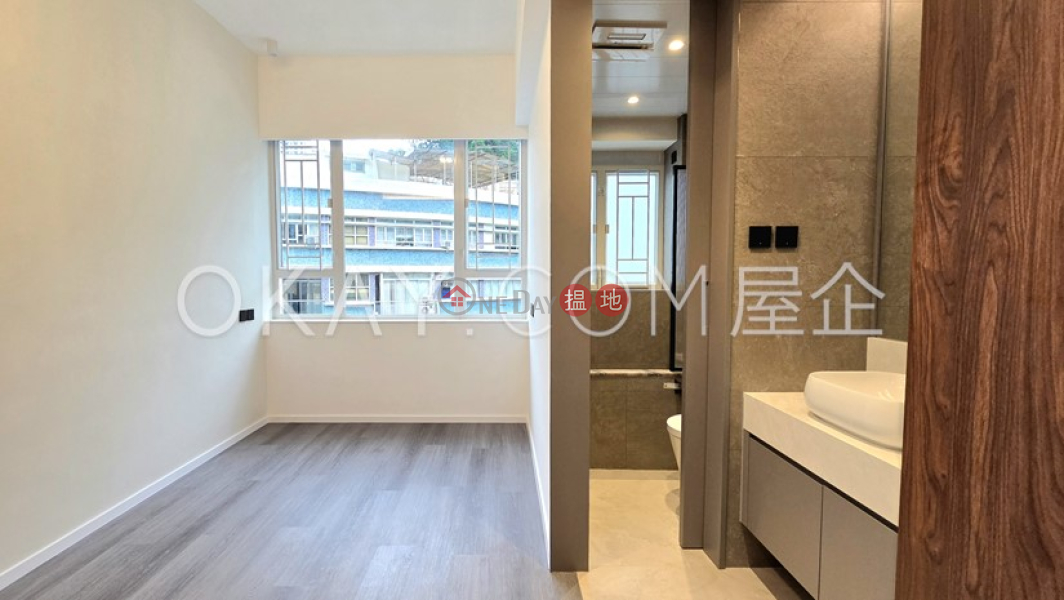 3房2廁,實用率高,極高層藍塘別墅出租單位|藍塘別墅(Blue Pool Court)出租樓盤 (OKAY-R375342)