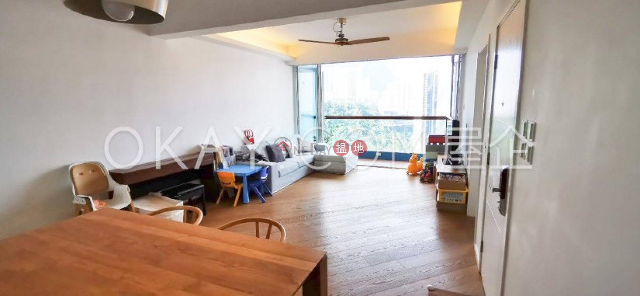 HK$ 31M | Monticello, Eastern District Luxurious 3 bed on high floor with balcony & parking | For Sale