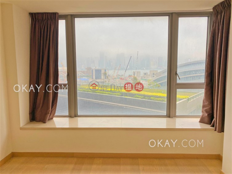 HK$ 65,000/ month Grand Austin Tower 1 Yau Tsim Mong Lovely 4 bedroom with balcony | Rental