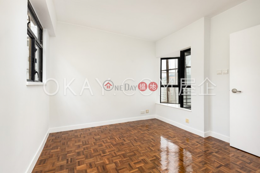 Popular 4 bedroom on high floor | For Sale | 19 Discovery Bay Road | Lantau Island, Hong Kong | Sales HK$ 8.3M
