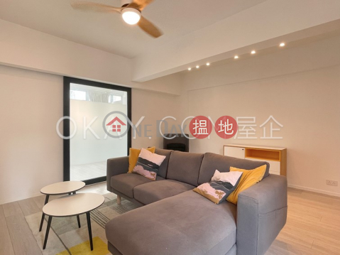 Cozy 1 bedroom on high floor with sea views | Rental | Tse Land Mansion 紫蘭樓 _0