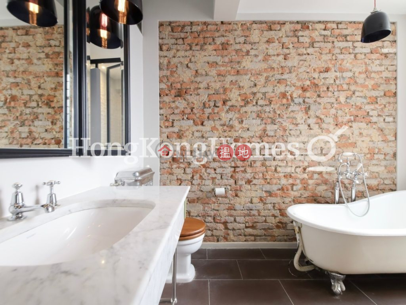 HK$ 56,000/ 月-成和道9-11號灣仔區成和道9-11號兩房一廳單位出租