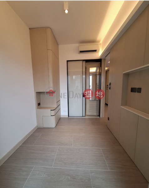 Townplace Soho Middle B Unit Residential, Rental Listings, HK$ 28,900/ month