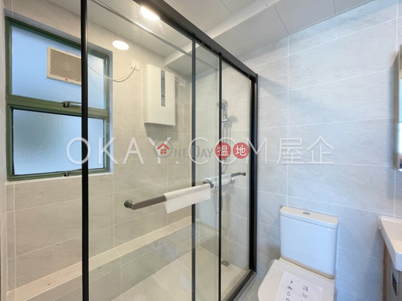 Property Search Hong Kong | OneDay | Residential | Rental Listings, Luxurious 3 bedroom in Mid-levels West | Rental