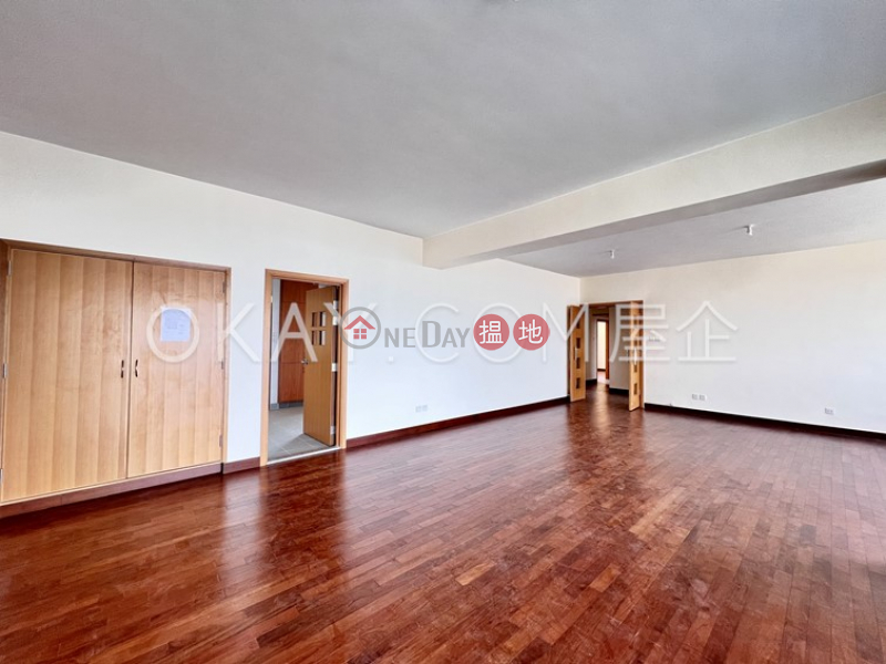 HK$ 61,800/ month | 111 Mount Butler Road Block C-D, Wan Chai District | Lovely 3 bedroom with balcony & parking | Rental