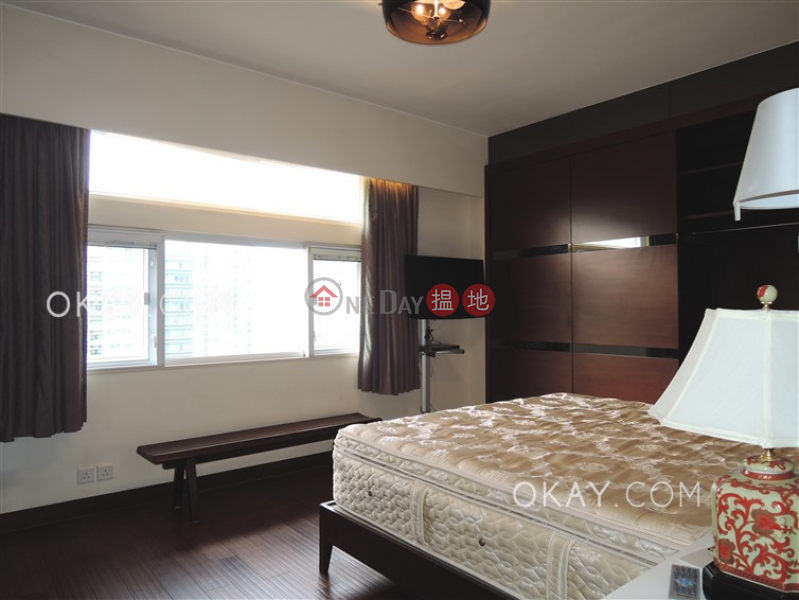 HK$ 53,000/ month Fulham Garden Western District, Efficient 3 bedroom with balcony & parking | Rental