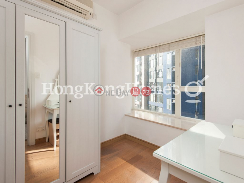 2 Bedroom Unit for Rent at Centrestage 108 Hollywood Road | Central District, Hong Kong, Rental | HK$ 24,000/ month