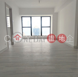 Charming 3 bedroom on high floor with harbour views | Rental | 62B Robinson Road 愛富華庭 _0
