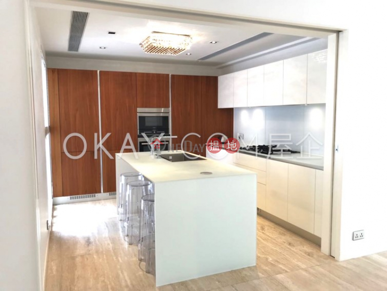 Unique 3 bedroom with balcony & parking | For Sale | 9 Broom Road 蟠龍道9號 Sales Listings