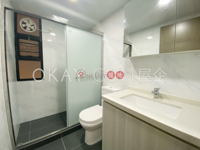 Rare 3 bedroom with balcony | Rental, Ronsdale Garden 龍華花園 Rental Listings | Wan Chai District (OKAY-R86179)