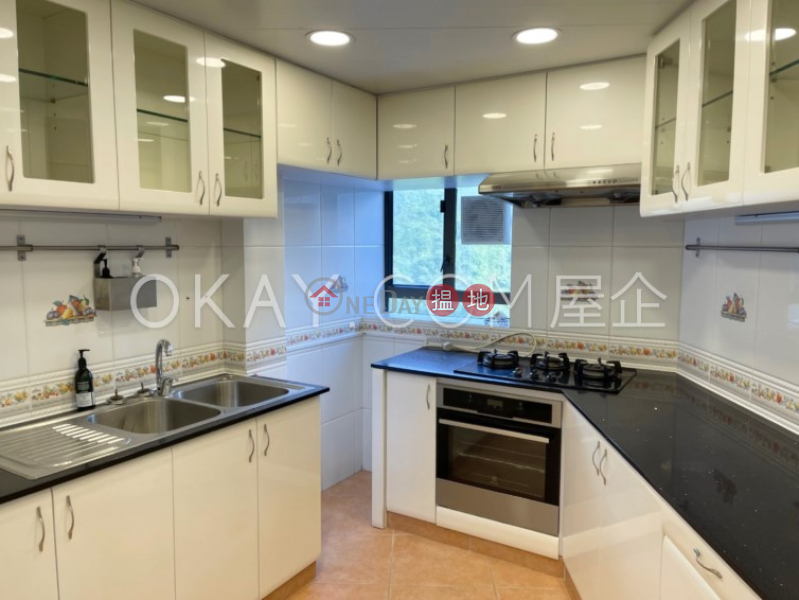 Stylish 3 bedroom with balcony & parking | Rental 25 Tai Hang Drive | Wan Chai District, Hong Kong | Rental HK$ 45,000/ month