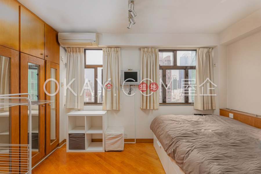 Intimate 1 bedroom on high floor | For Sale | 62-72 Po Hing Fong | Central District Hong Kong Sales | HK$ 5.2M